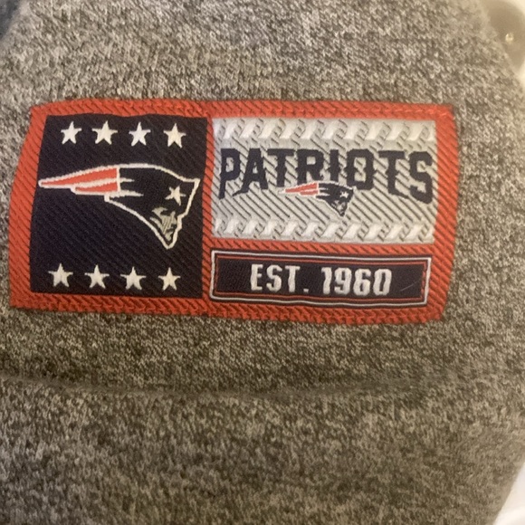 Men’s or Women’s NFL New England Patriots Longsleeve sz Medium M Jersey Like New - Picture 4 of 8